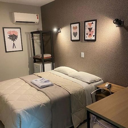 Living Hotel Morumbi Сао Паоло Екстериор снимка