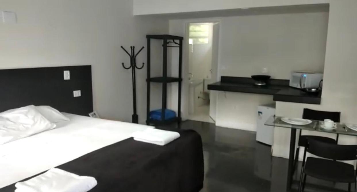 Living Hotel Morumbi Сао Паоло Екстериор снимка