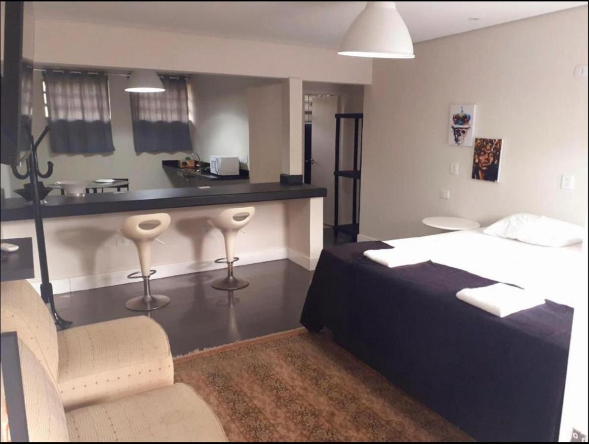 Living Hotel Morumbi Сао Паоло Екстериор снимка